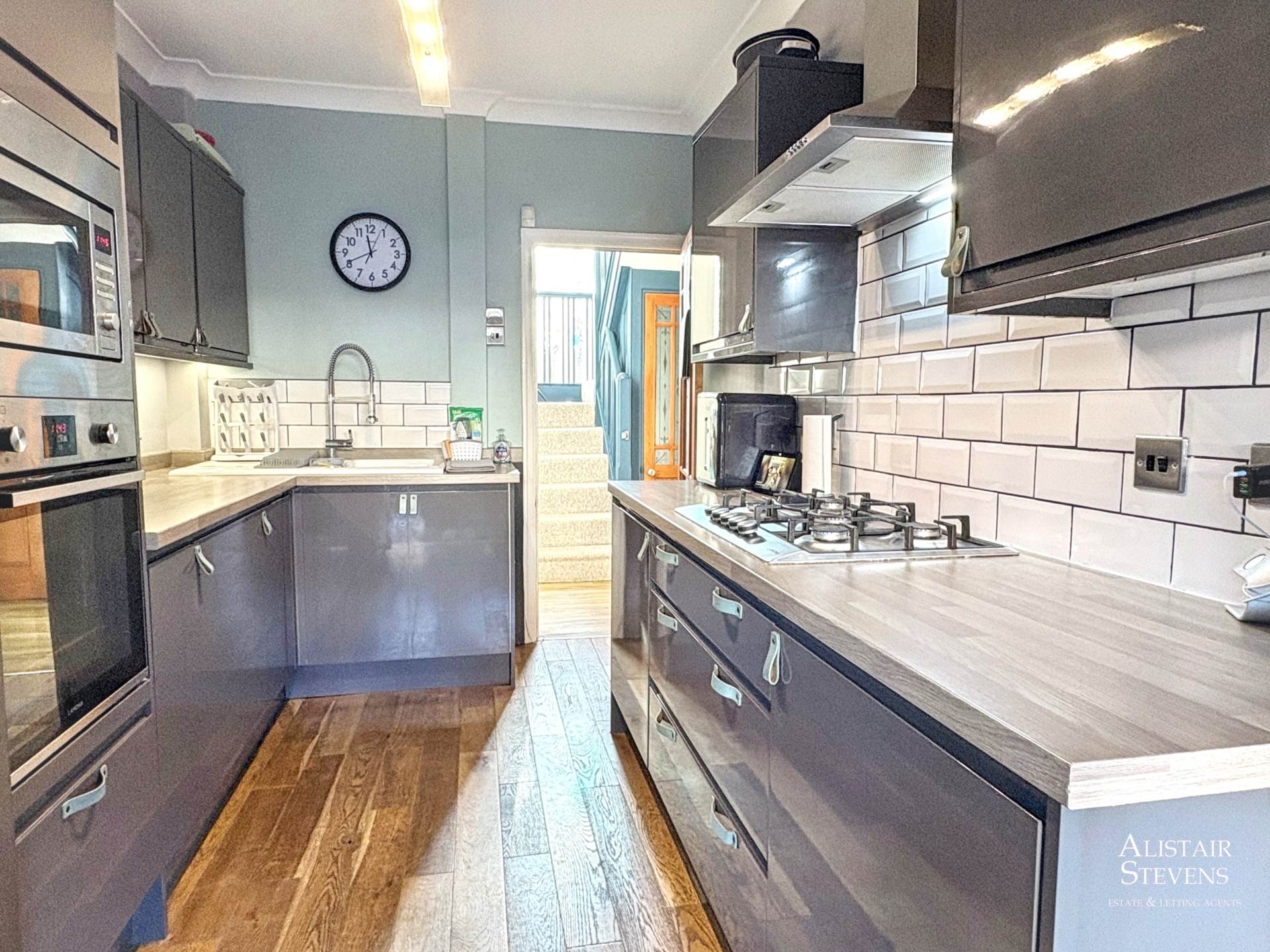 The Avenue, Shaw, Image 8