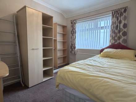 Boundary Park Road, Oldham, Image 10