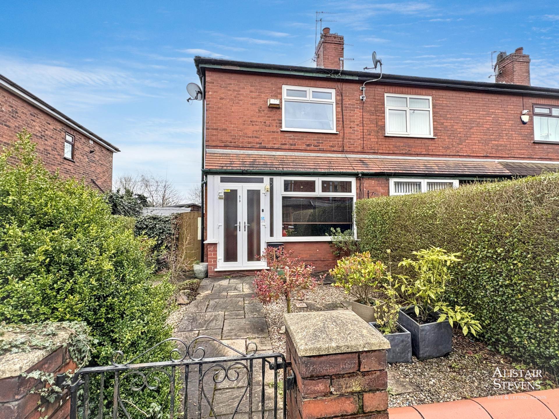 Middleton Road, Chadderton, Image 1