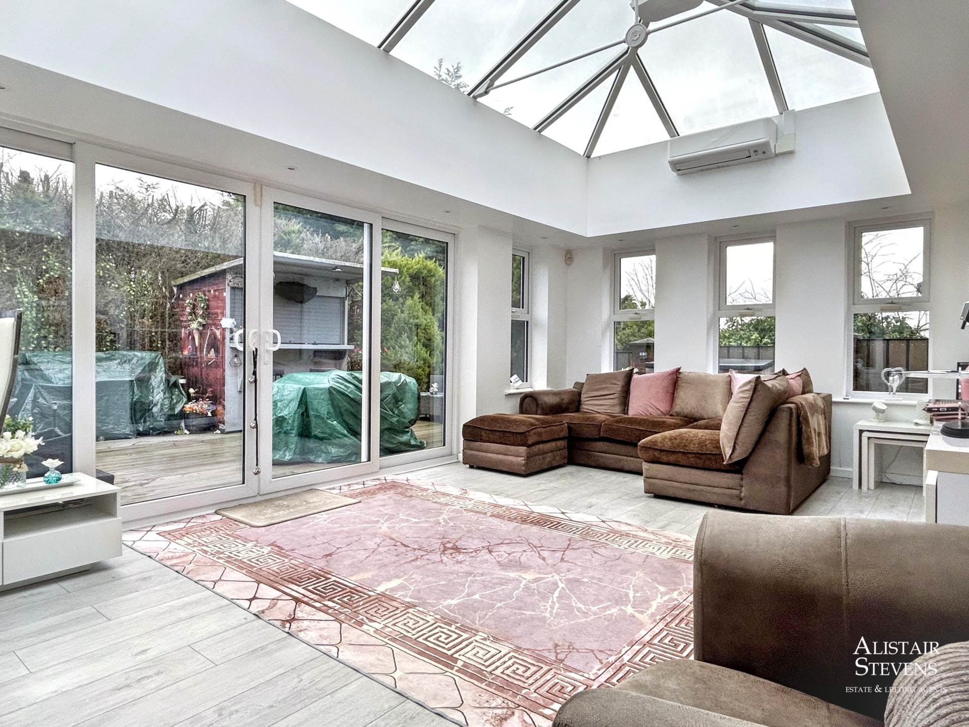 Highfield Drive, Royton, Image 10