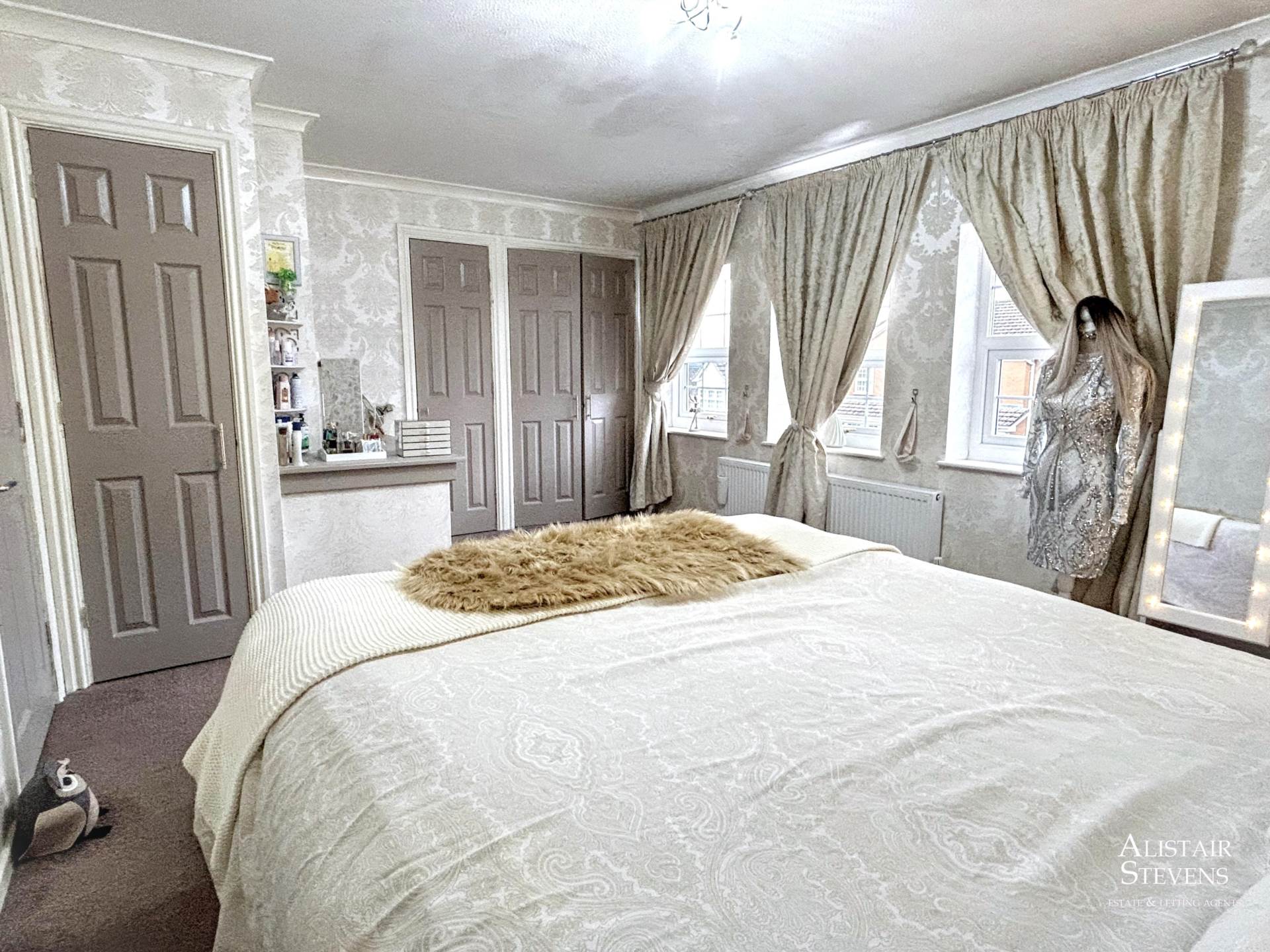 Highfield Drive, Royton, Image 15