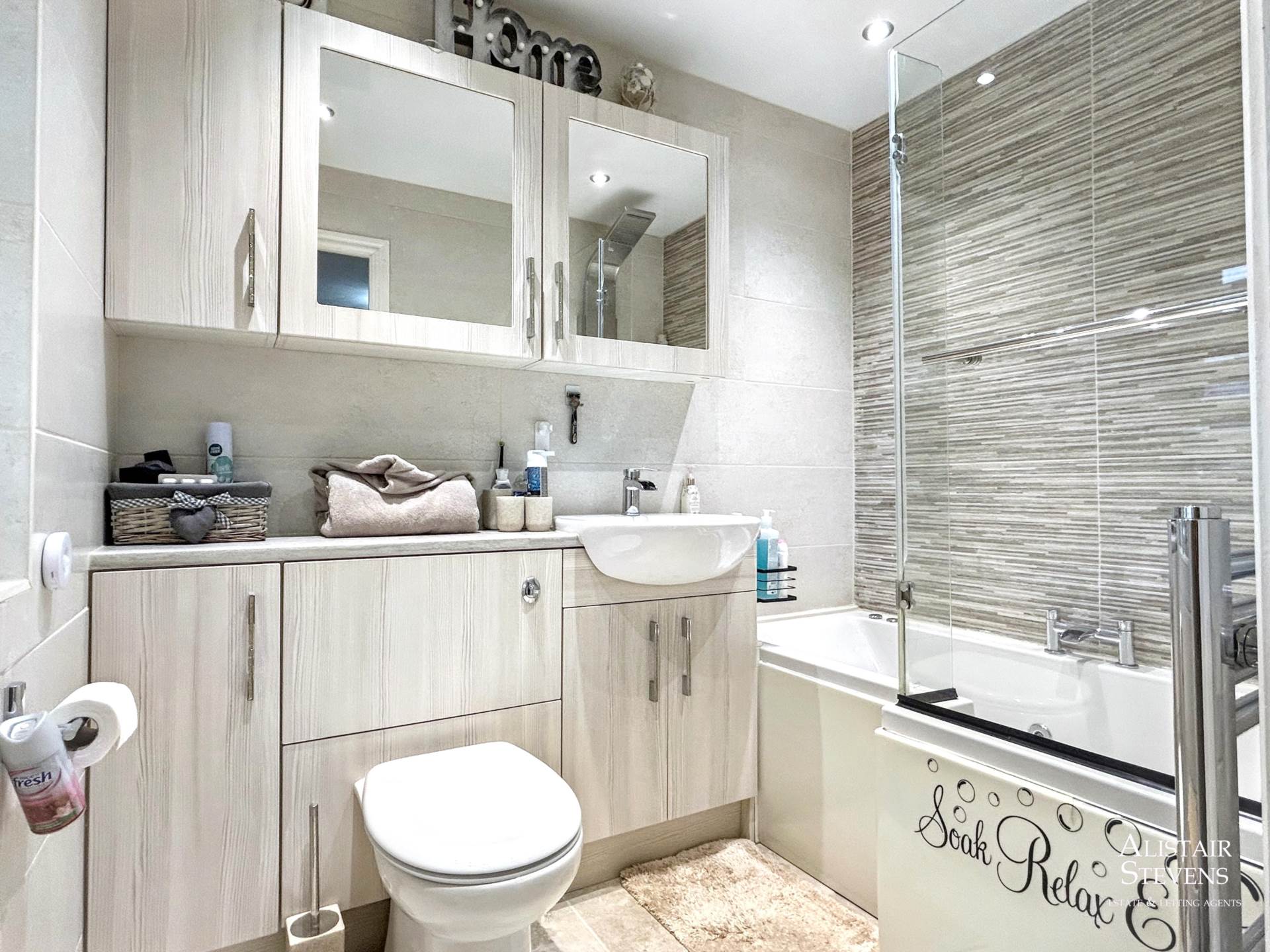 Highfield Drive, Royton, Image 16