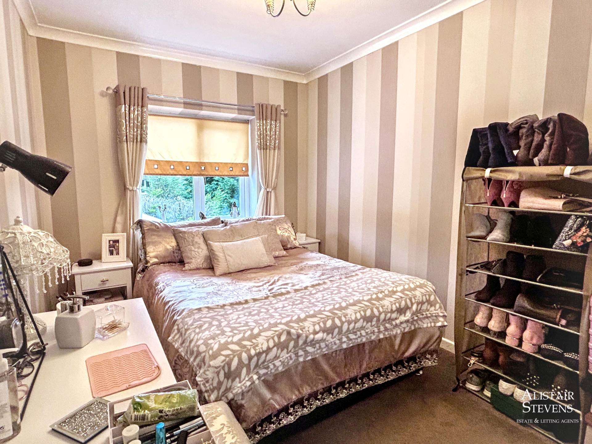 Highfield Drive, Royton, Image 17