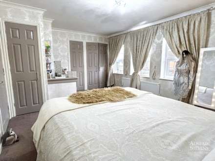 Highfield Drive, Royton, Image 15