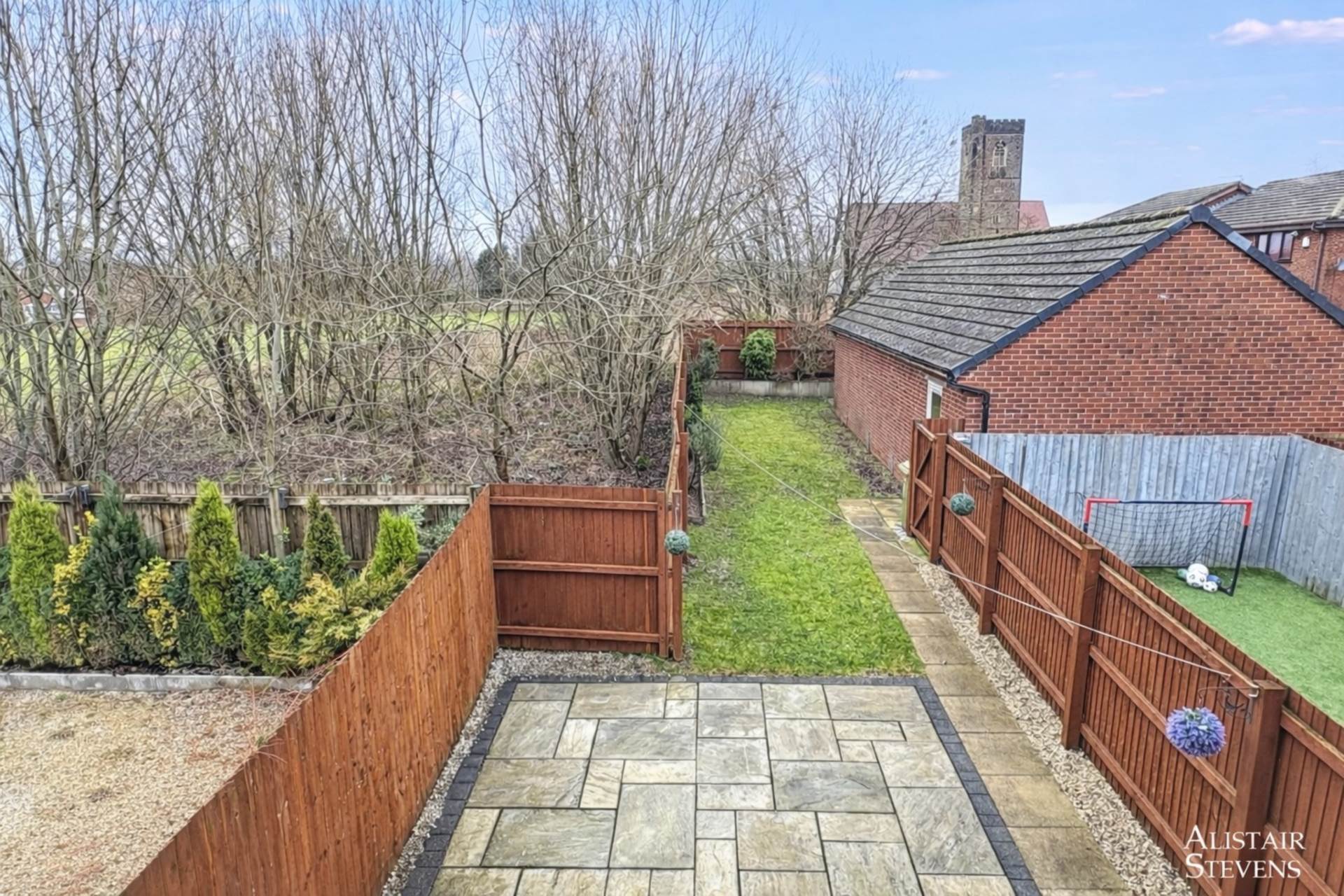 Windmill Close, Royton, Image 19