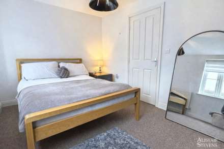 Windmill Close, Royton, Image 12