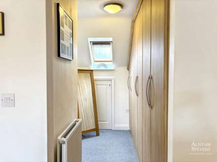 Windmill Close, Royton, Image 16