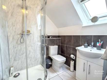 Windmill Close, Royton, Image 17