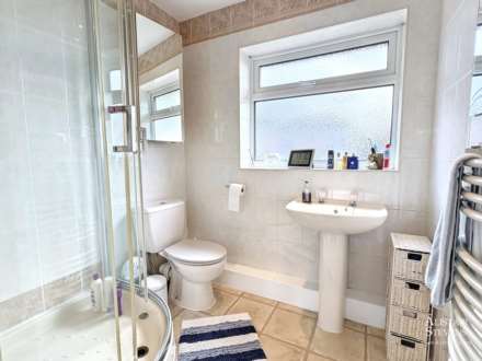 Highfield Drive, Royton, Image 14