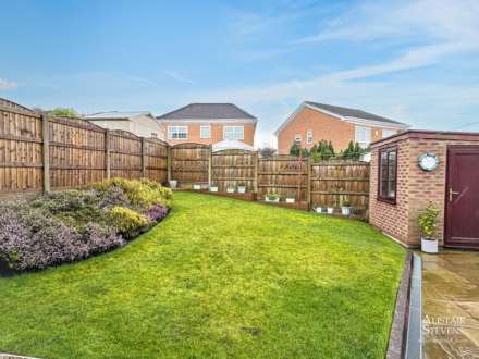 Highfield Drive, Royton, Image 24