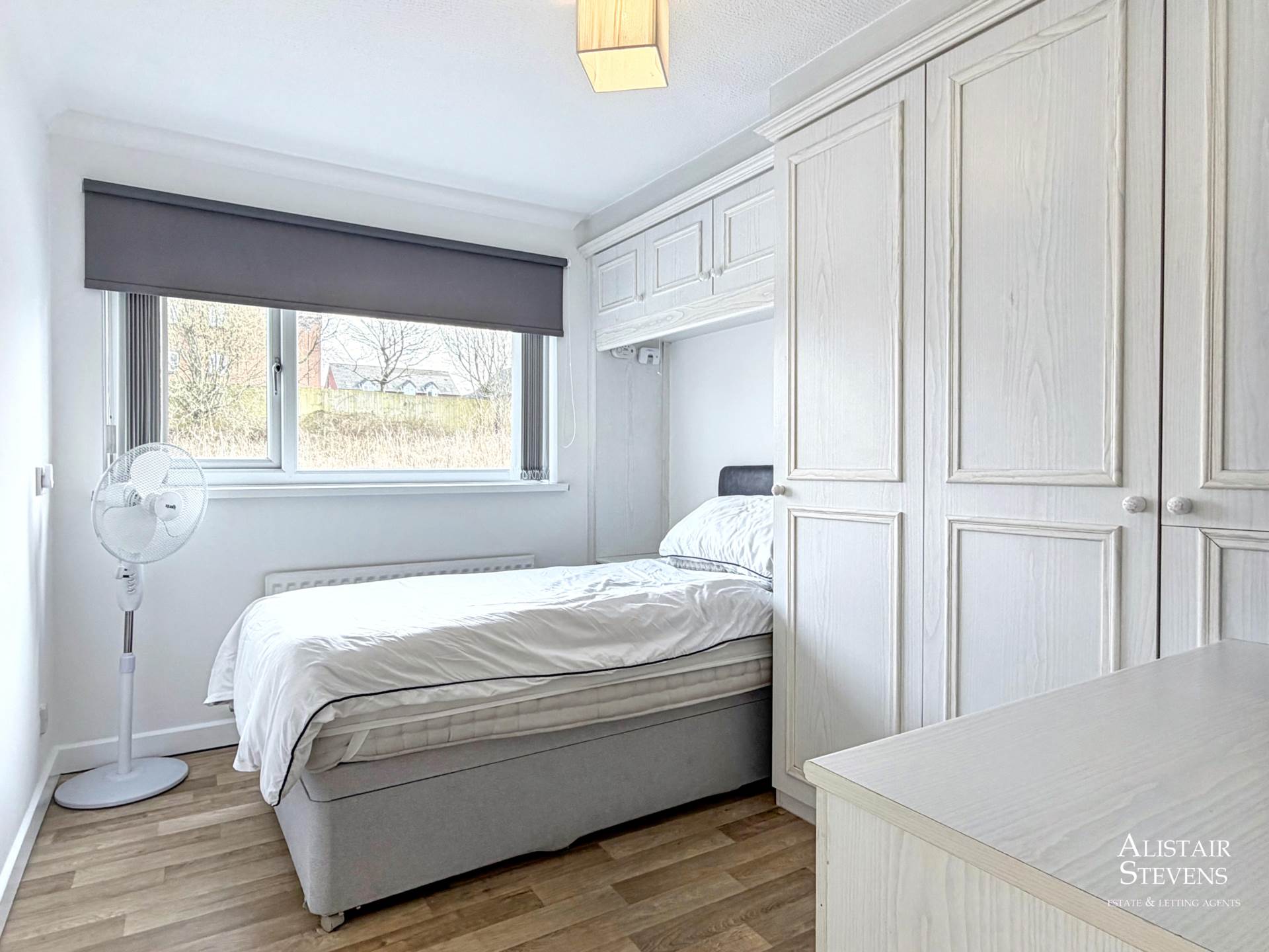 Delta Close, Royton, Image 19