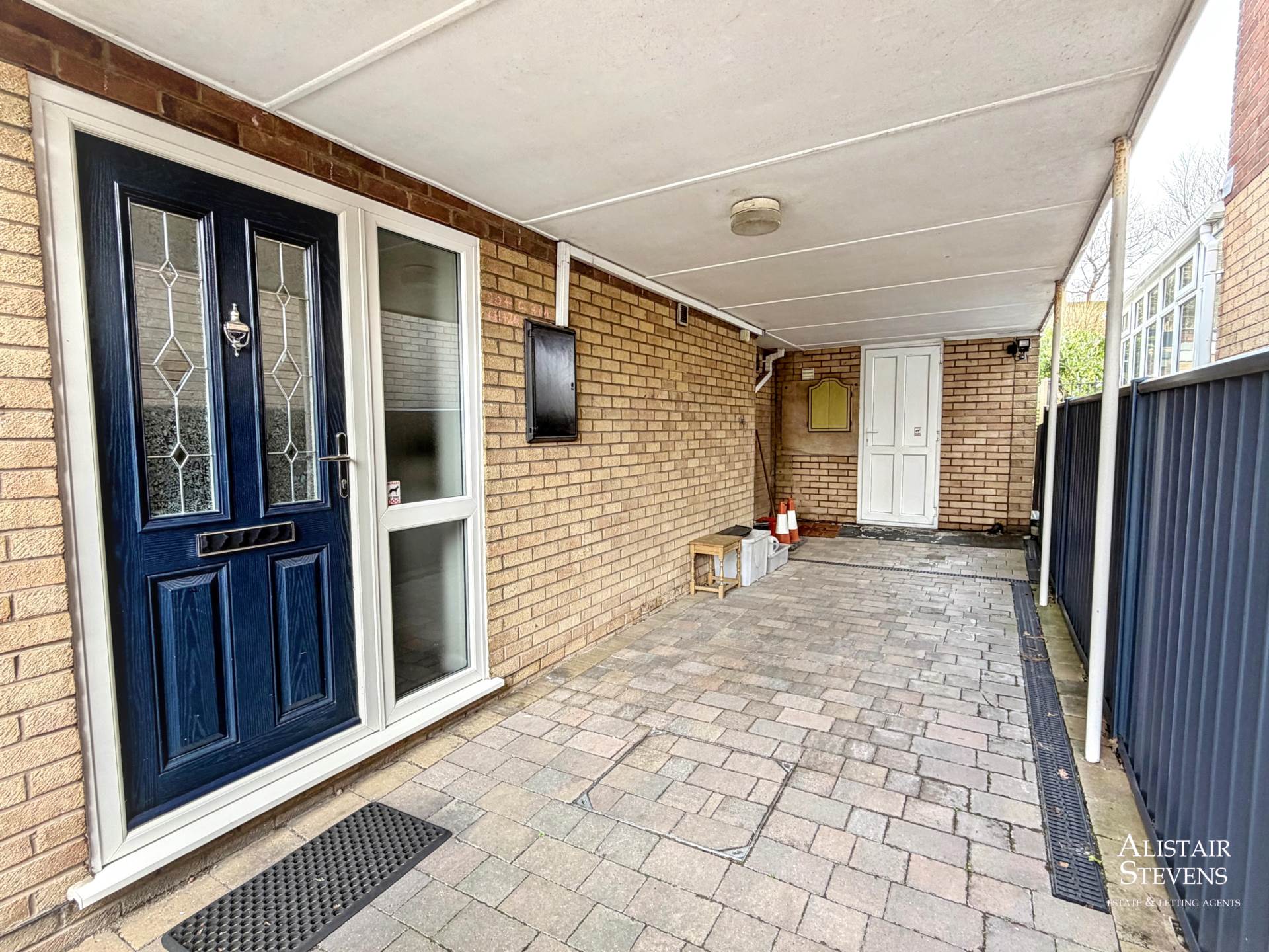 Delta Close, Royton, Image 4