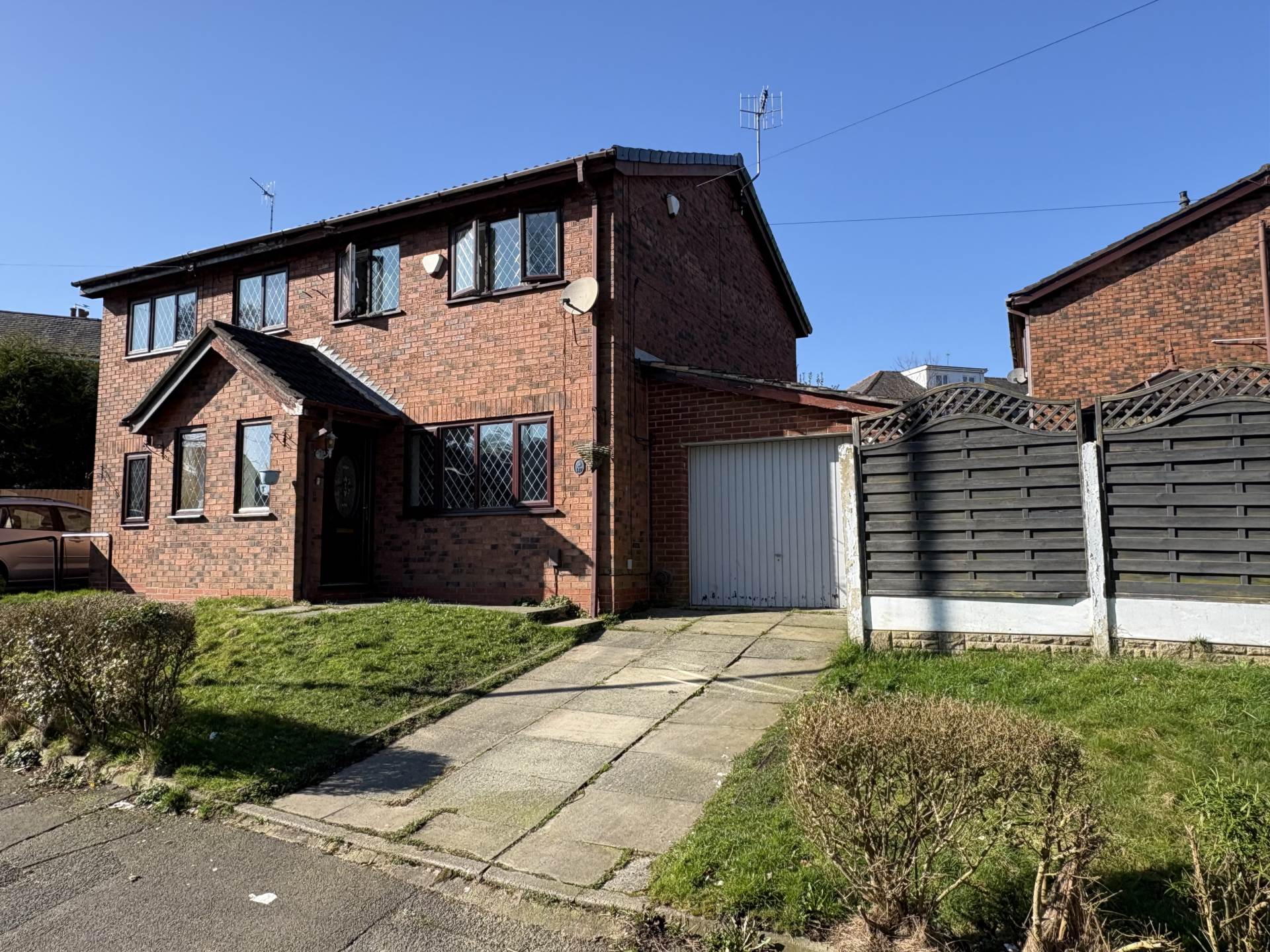 Greenacres Road, Oldham, Image 1