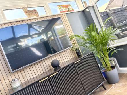 The Fairways, Royton, Image 12