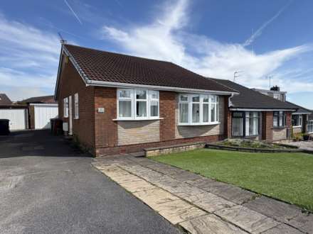 Property For Sale Sherwood Way, High Crompton, Oldham