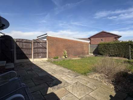 Sherwood Way, Crompton Fold, Image 13