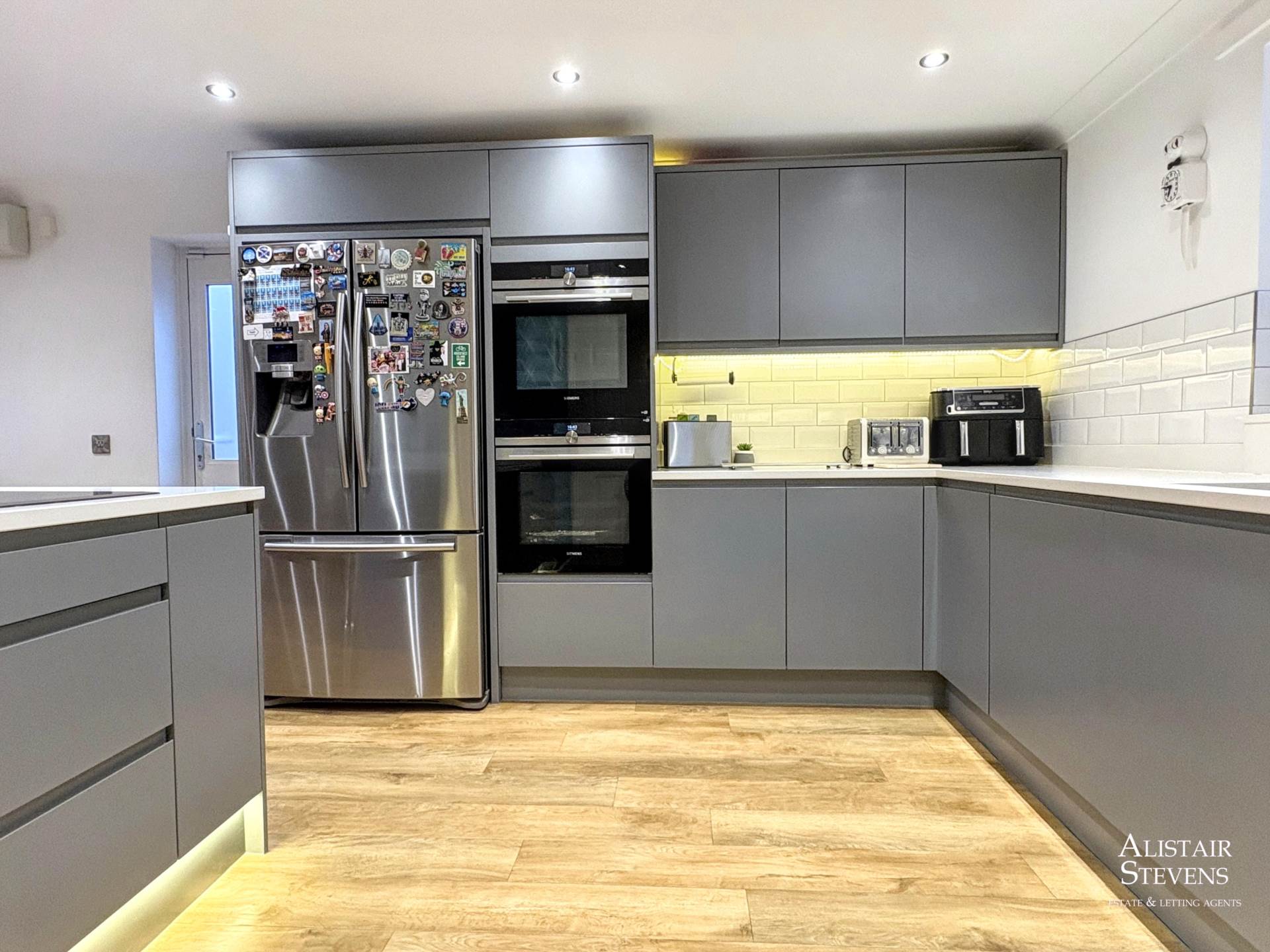 Mollis Grove, Moorside, Image 14