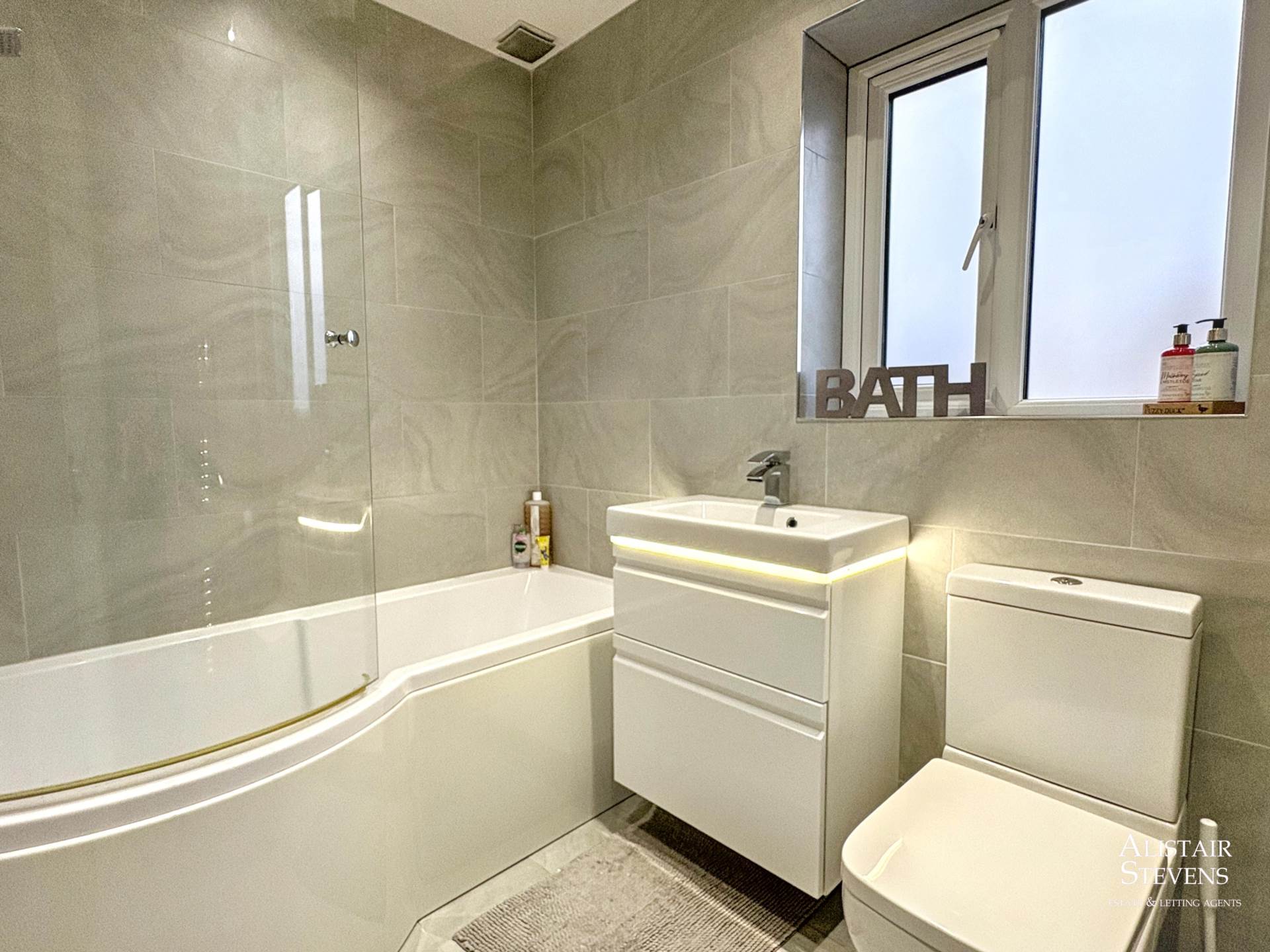 Mollis Grove, Moorside, Image 29