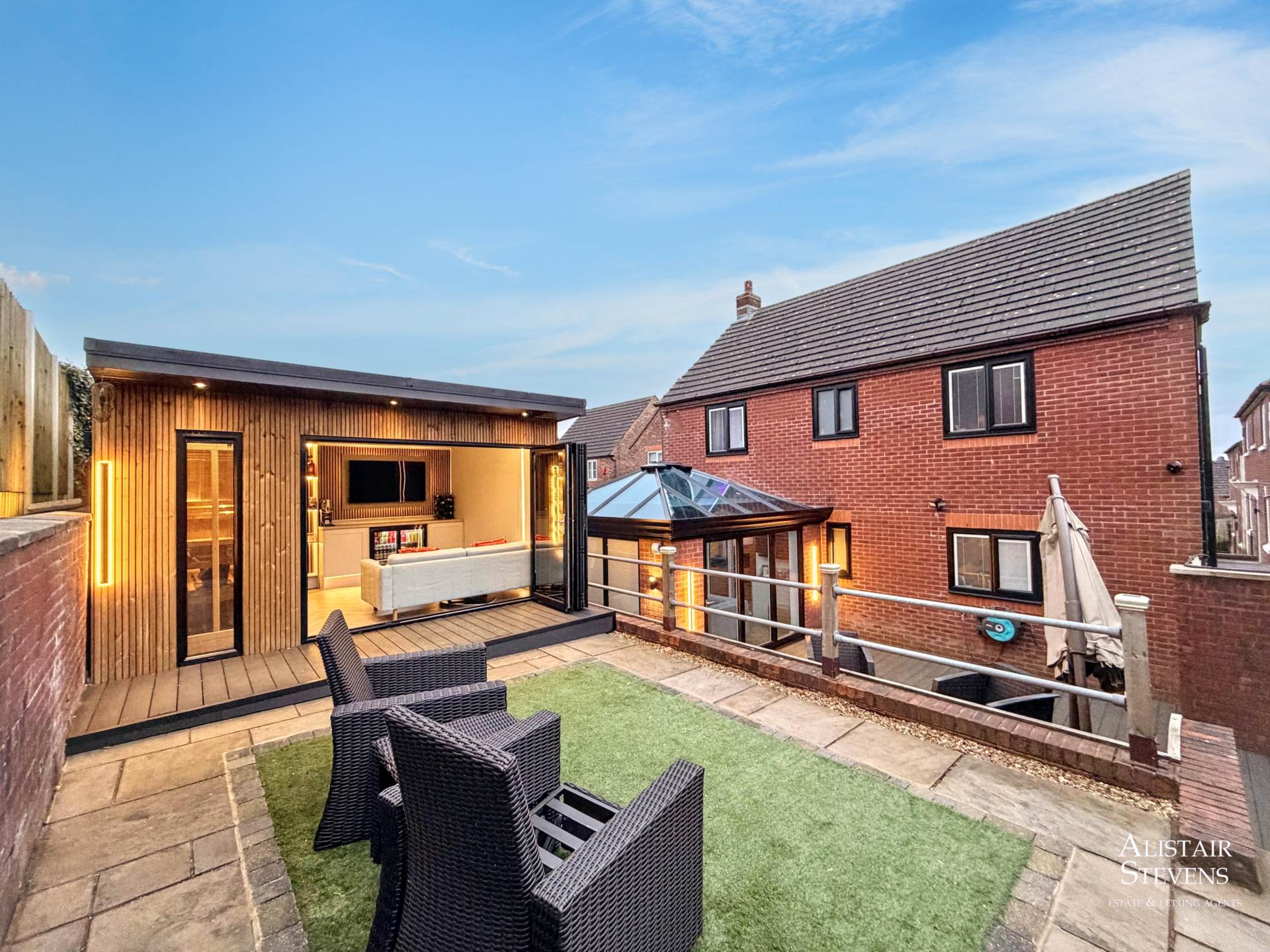 Mollis Grove, Moorside, Image 30