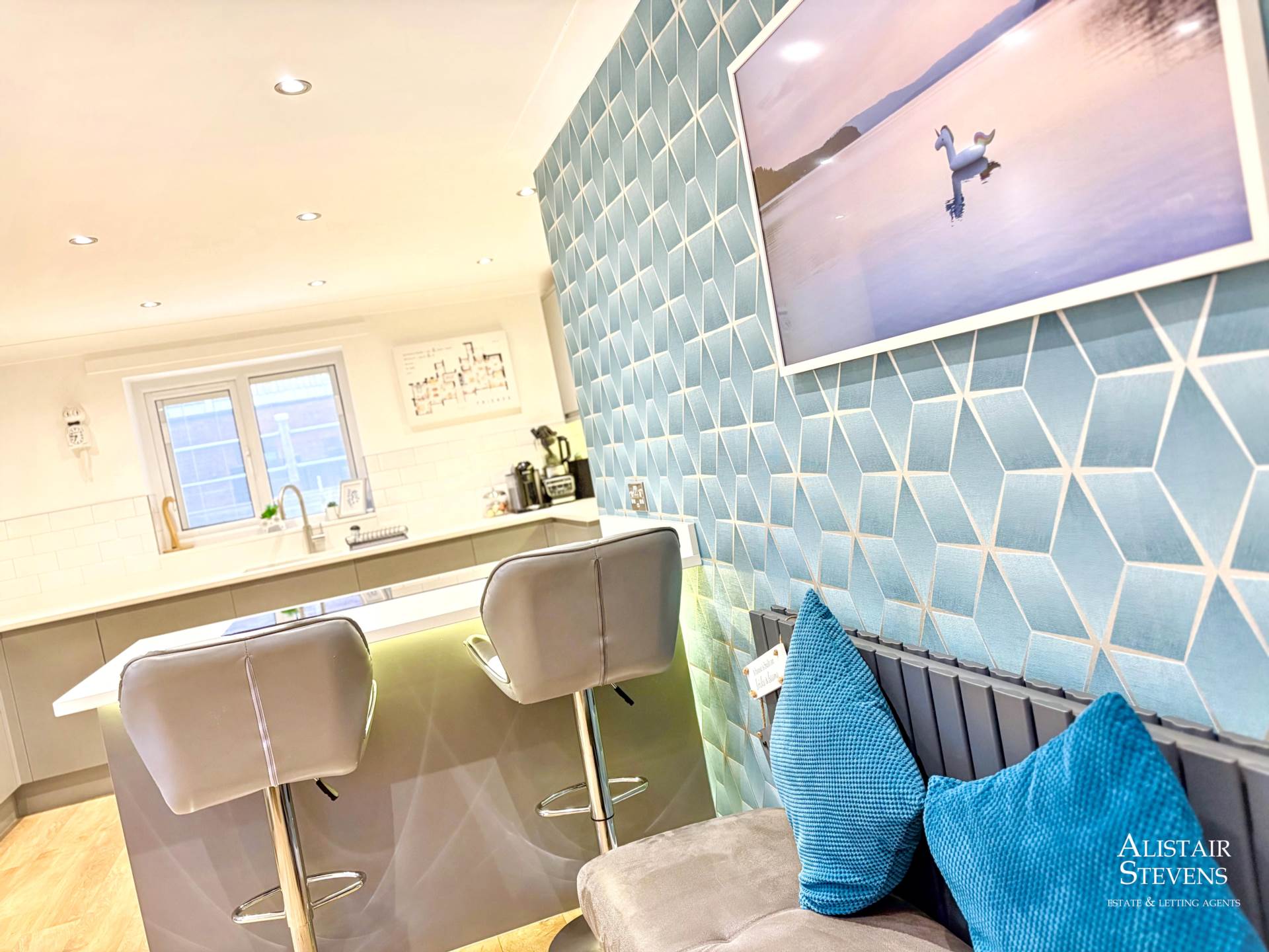 Mollis Grove, Moorside, Image 4