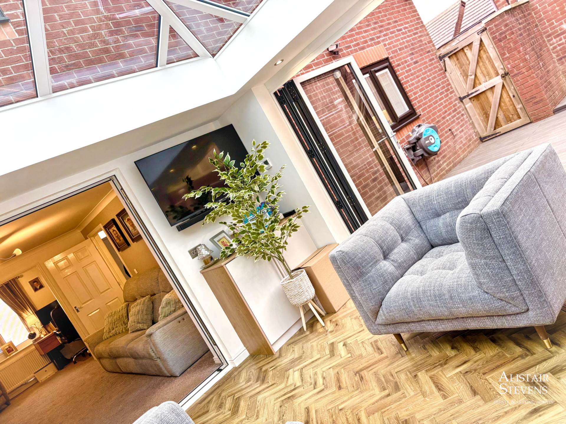 Mollis Grove, Moorside, Image 9