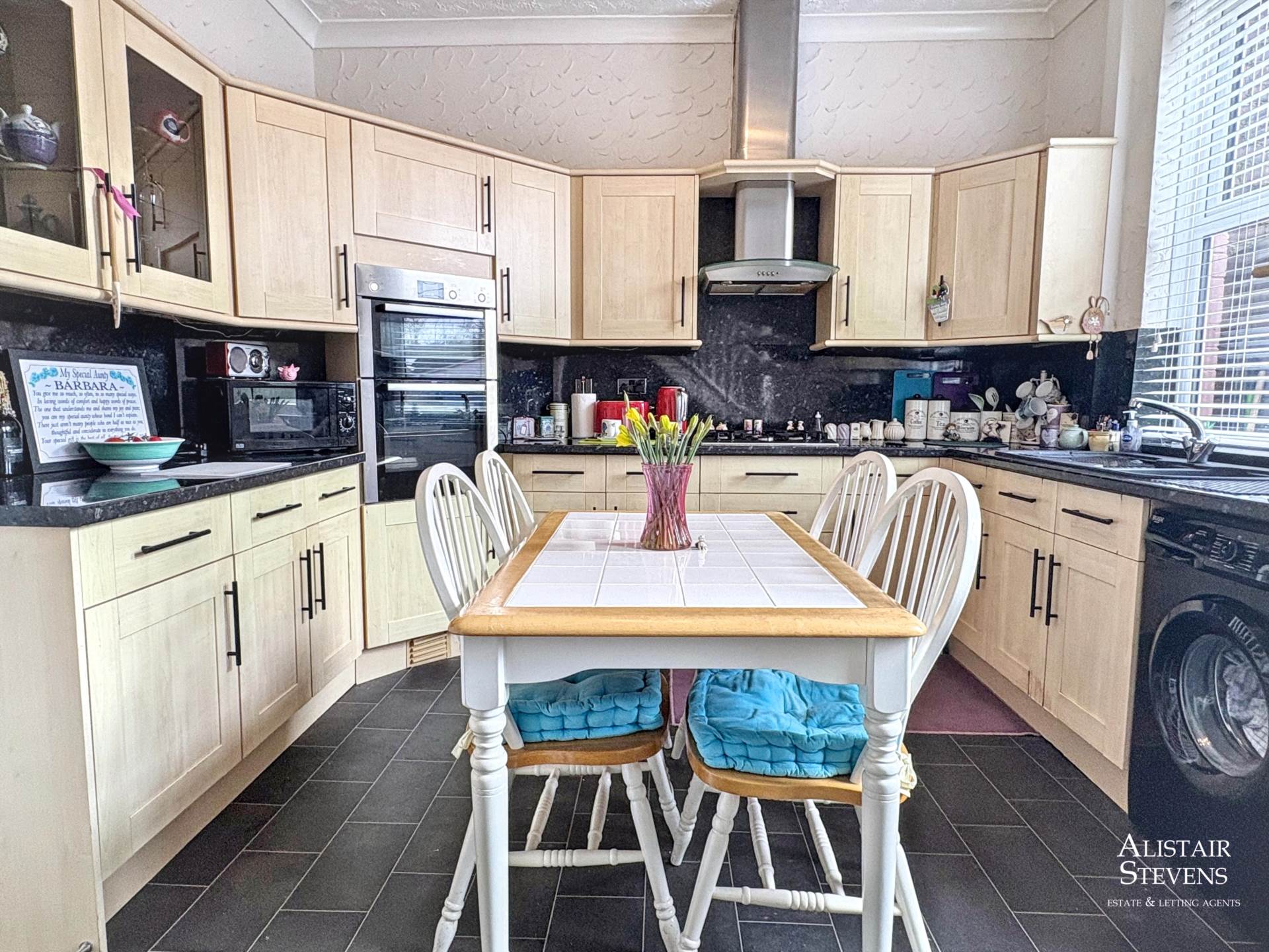 Turf Lane, Royton, Image 2