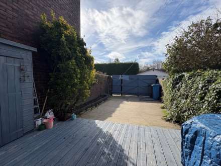 Turf Lane, Royton, Image 16