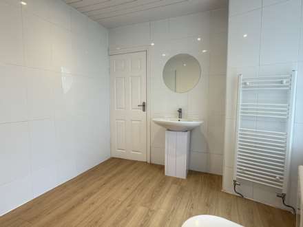 Thomas Street, Lees, Image 12