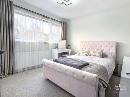 Cathedral Road, Chadderton, Oldham, Image 10