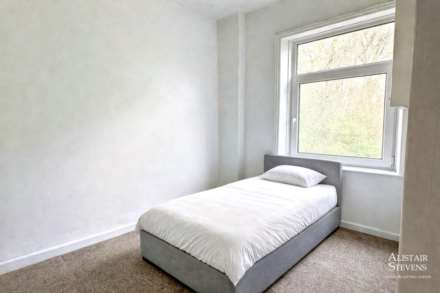 Rhodes Hill, Lees, Image 8