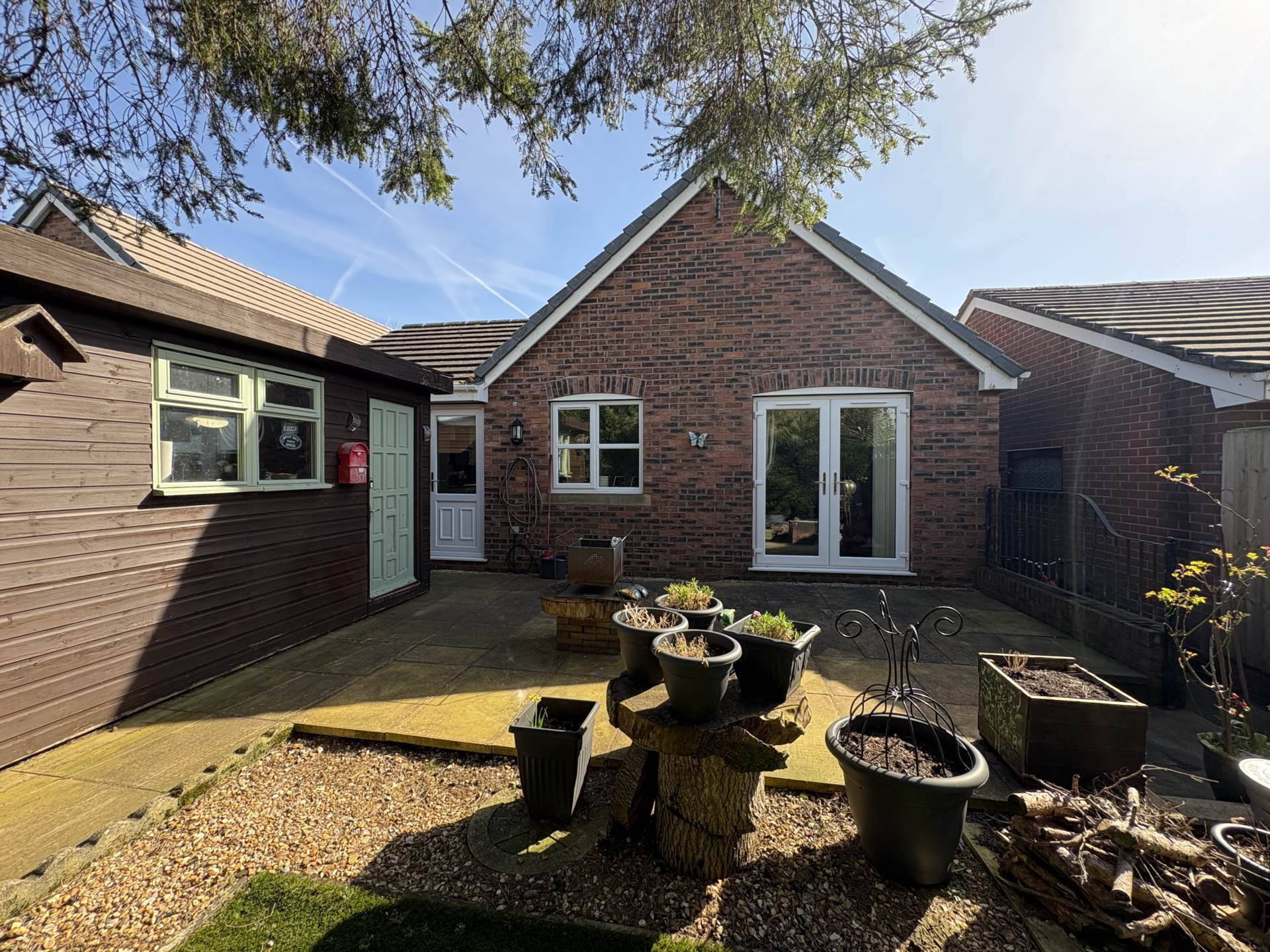 Parklands, Royton, Image 16