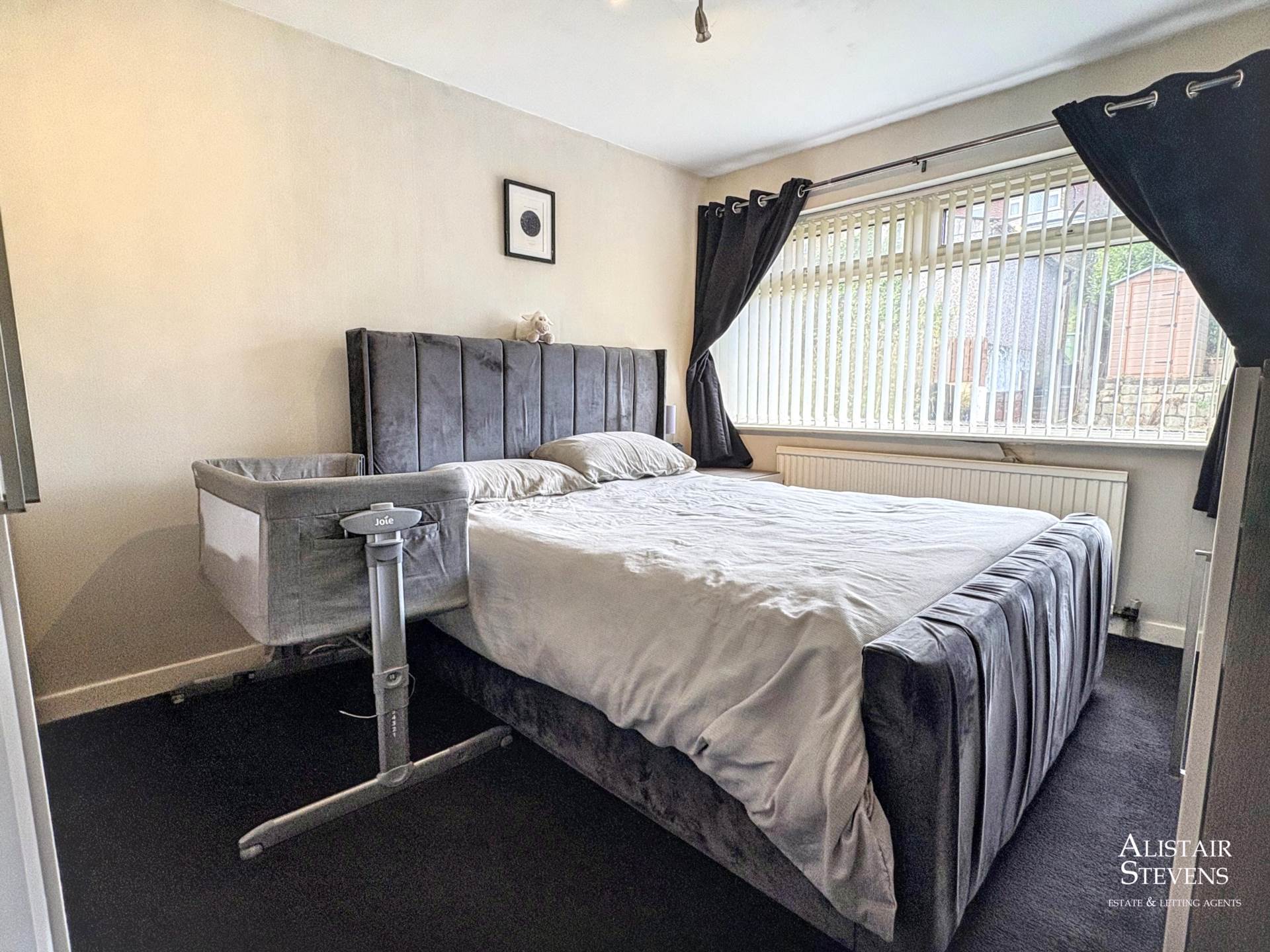 Harewood Drive, Royton, Image 7