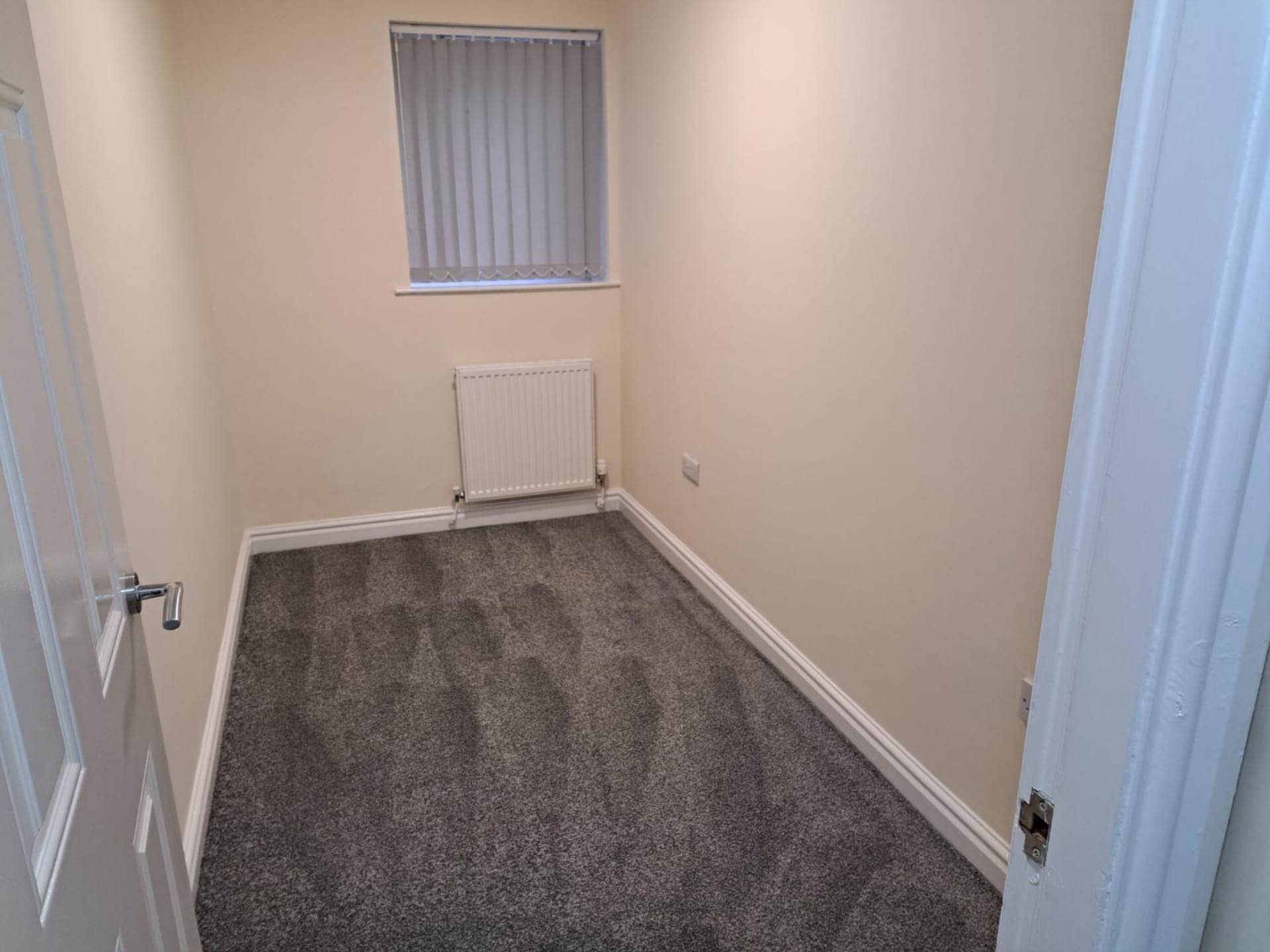 Two Trees Lane, Denton, Image 5