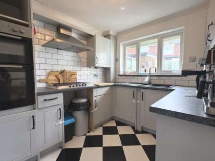 Burnsall Grove, Royton, Image 7