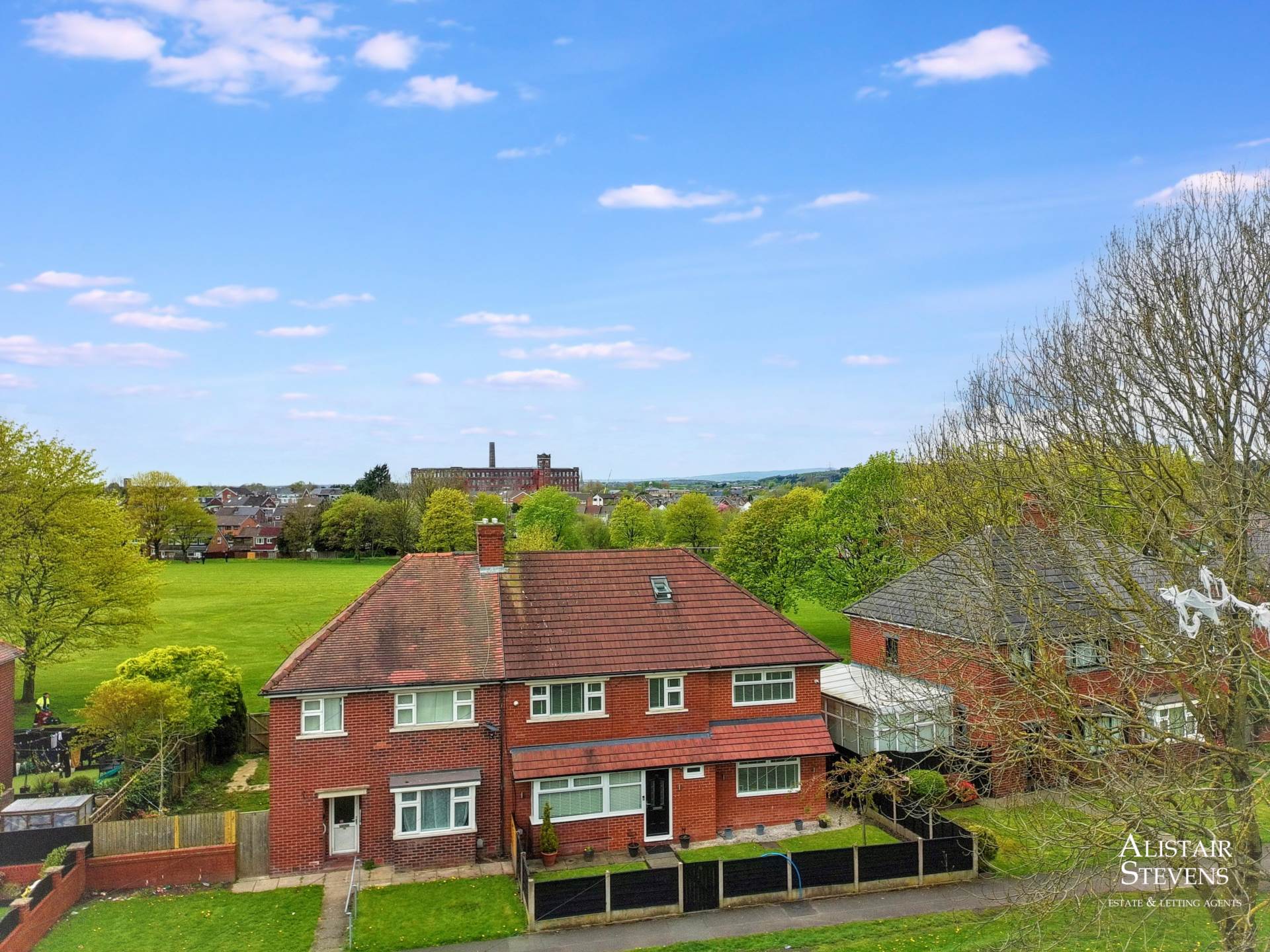 Perth Street, Heyside, Image 1