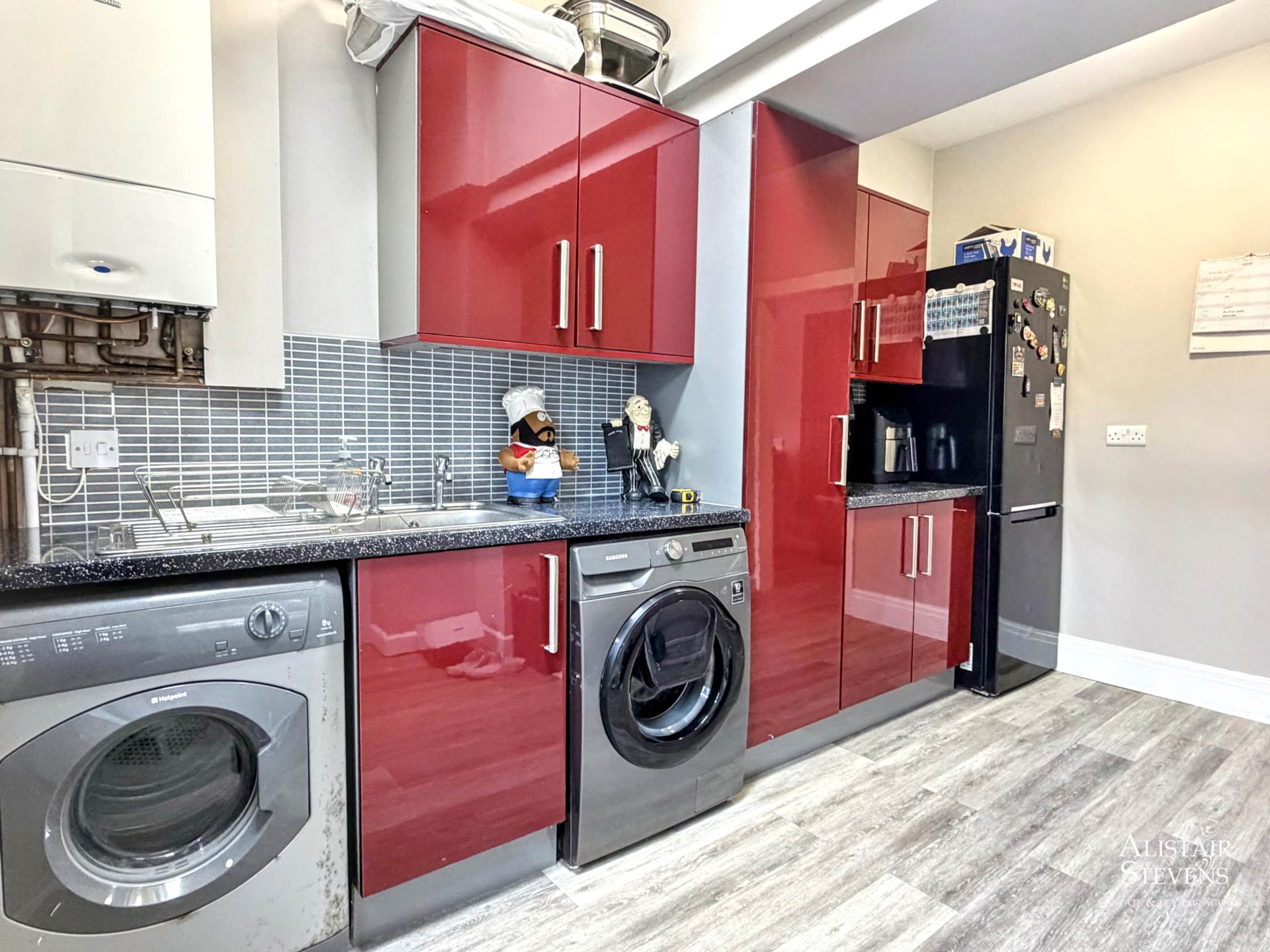 Perth Street, Heyside, Image 12