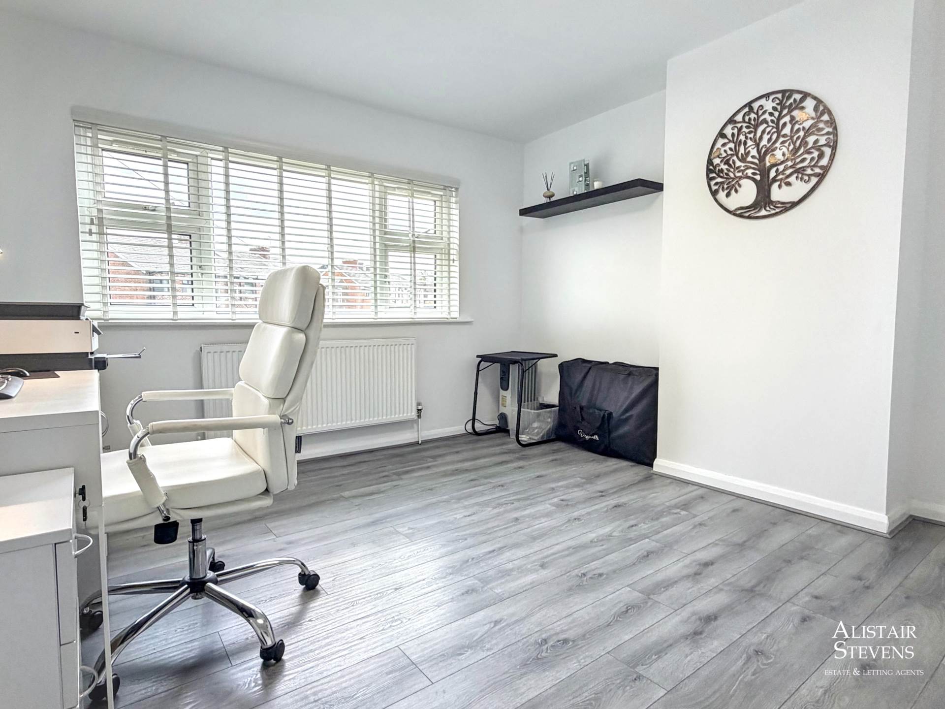 Perth Street, Heyside, Image 19