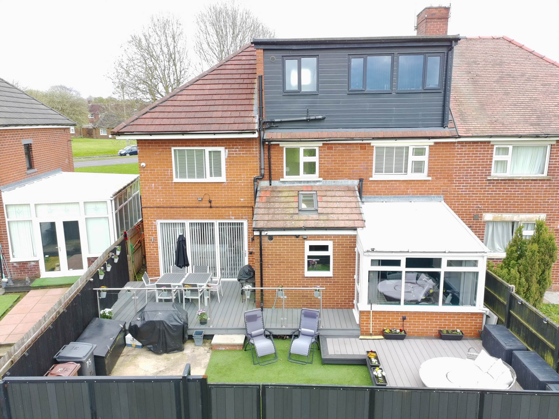 Perth Street, Heyside, Image 33