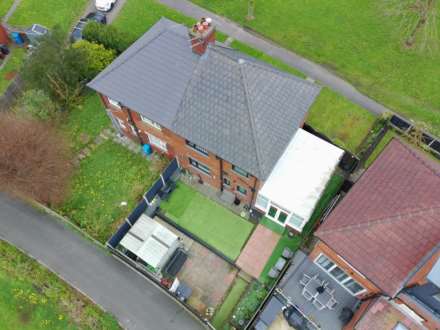 Perth Street, Heyside, Image 2