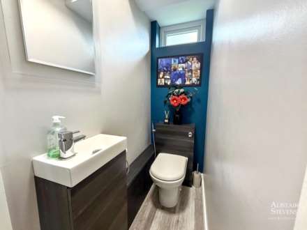 Perth Street, Heyside, Image 7