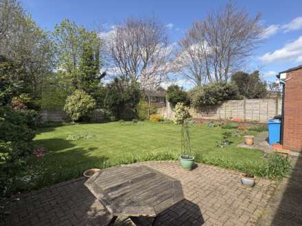 Broadway, Chadderton, Image 29