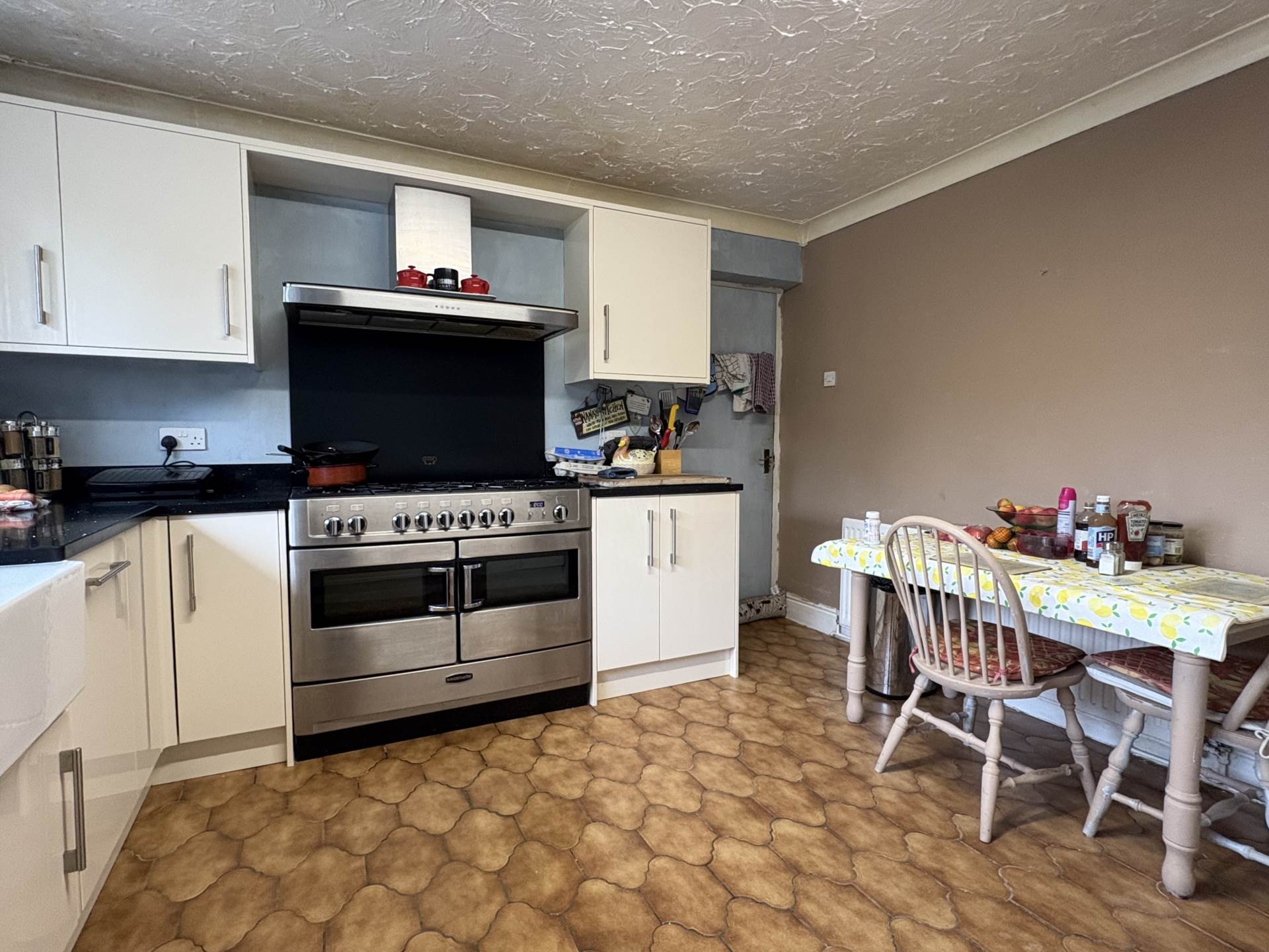 Marches Close, Oldham, Image 10