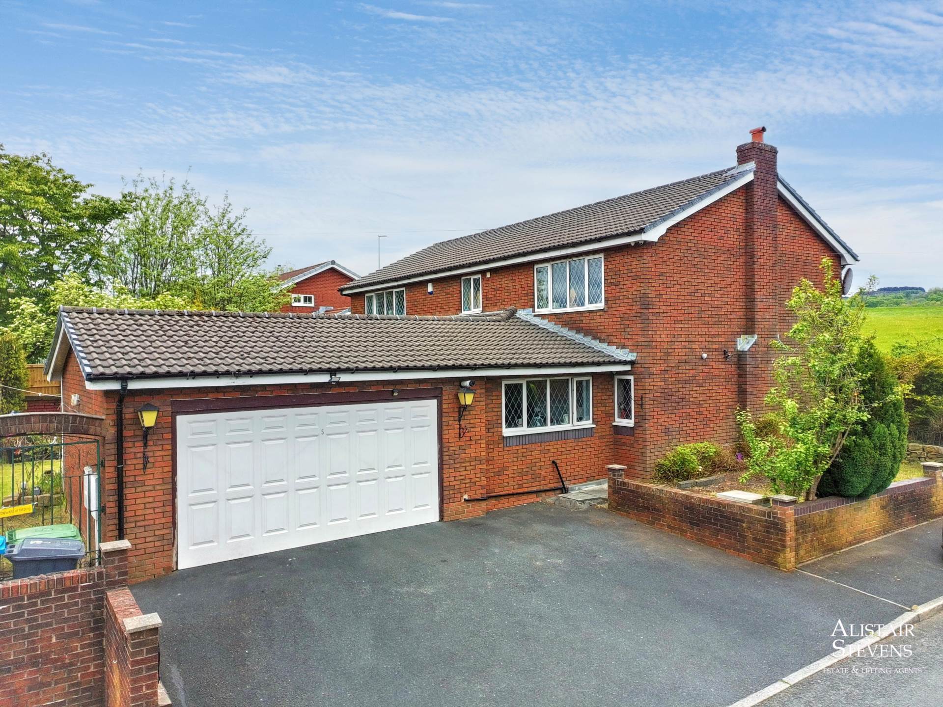 Marches Close, Oldham, Image 2