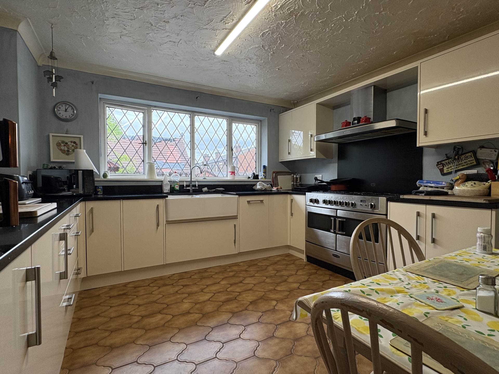 Marches Close, Oldham, Image 9