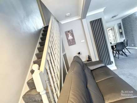 St James Close, Thornham, Rochdale, Image 2
