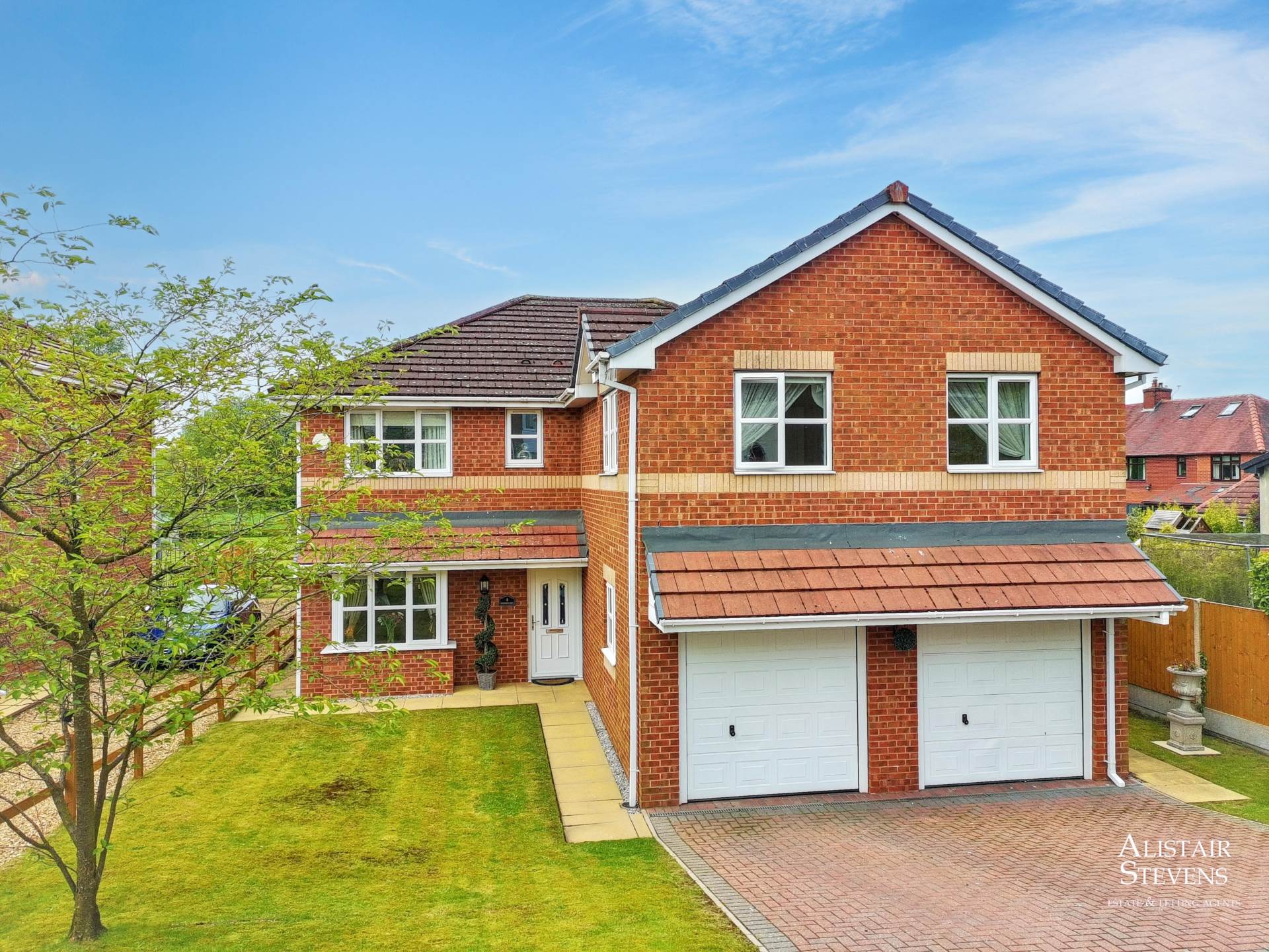 Highthorne Green, Royton, Image 1