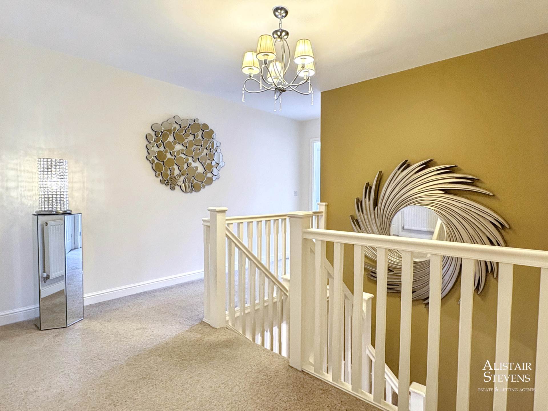 Highthorne Green, Royton, Image 14