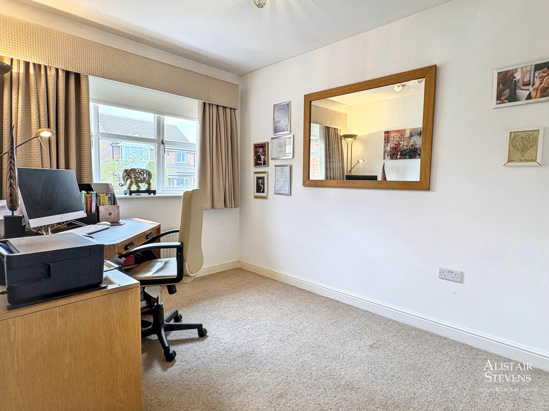 Highthorne Green, Royton, Image 26
