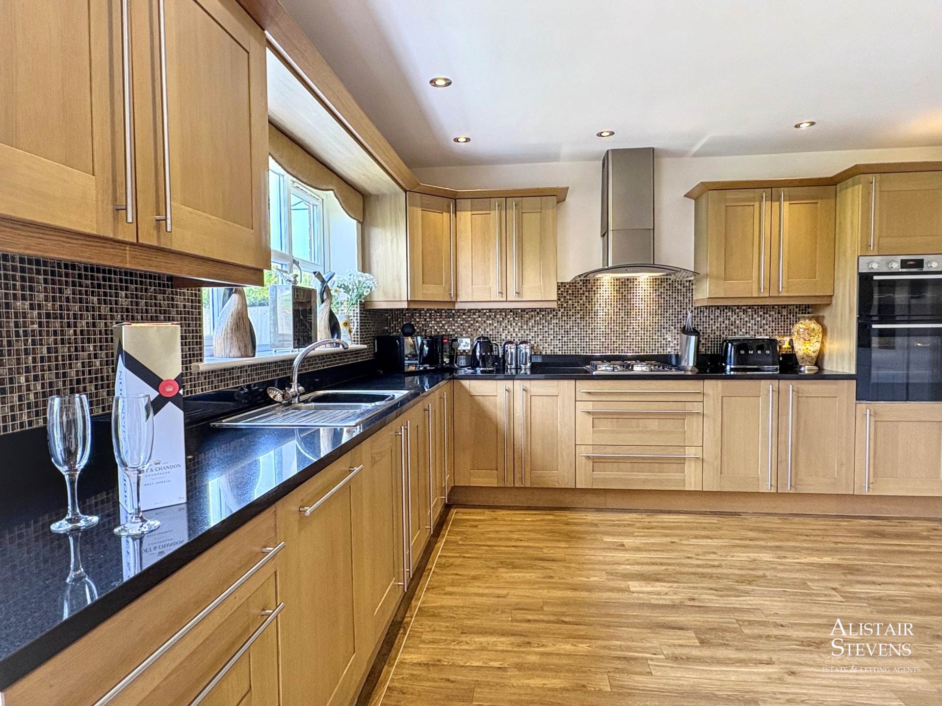 Highthorne Green, Royton, Image 8