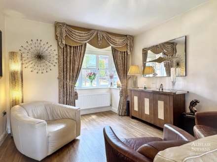 Highthorne Green, Royton, Image 7